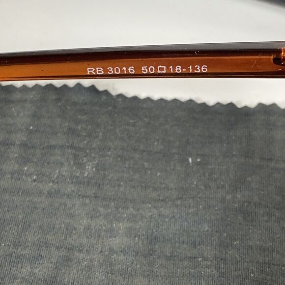 Ray Ban Clubmaster RB3016 Sunglasses 3016 Sunglasses Unisex Frames 50 18 136 - Picture 4 of 6